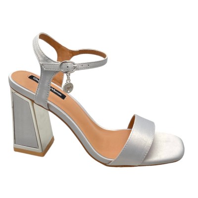 GMV sandalo per donna  in raso grigio argento con laccetto a caviglia tacco gioiello